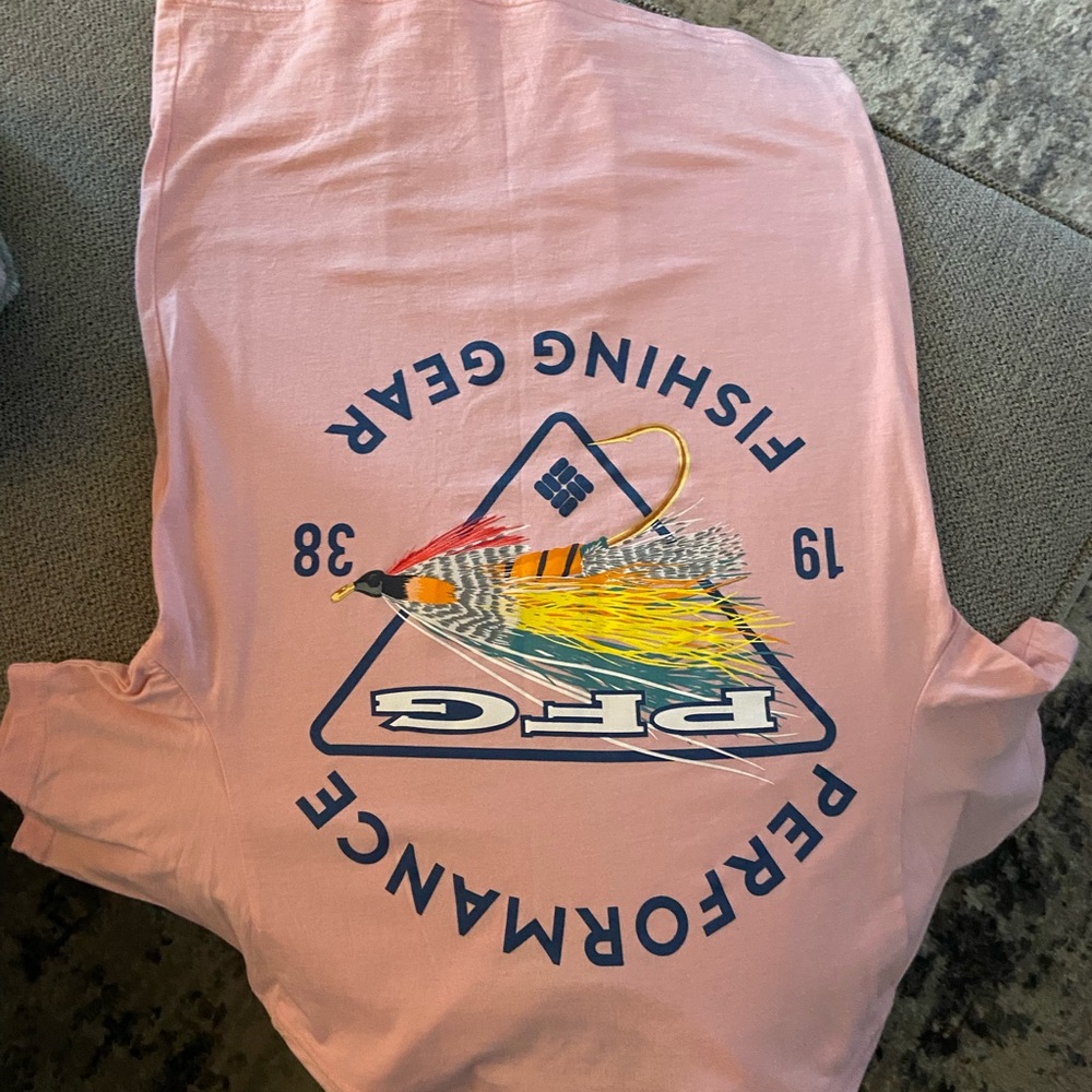 Columbia PFG pink fishing tshirt adult small